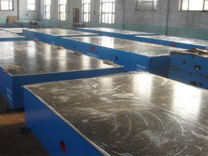 鑄鐵平臺在變壓器生產(chǎn)中的應用